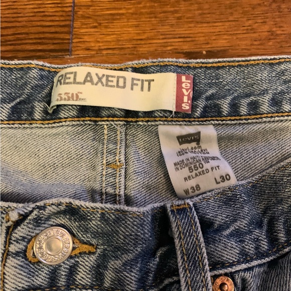 Vintage Levi’s 550 Jean Shorts - Picture 3 of 13